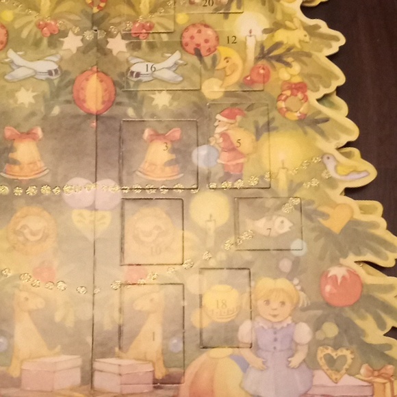 Vintage Advant Calendar Holiday Stand Up Christmas Tree - Picture 14 of 16